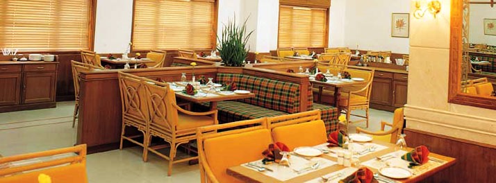 1466/Abad Atrium - Kochi 03.jpg